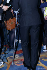 组图：吴京谢楠婚礼甜蜜亲吻 新娘有孕秀鸽子蛋