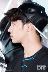 组图：《X战警》韩国试映 BEAST搞怪助阵