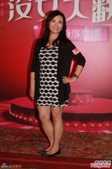 组图：《没女大翻身》全新形象现身 选手承认整形