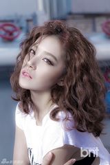 组图：《亿万继承人》阚清子韩国拍写真