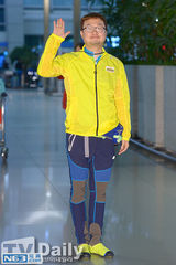 组图：UEE与Niel赴迪拜拍摄《丛林法则》