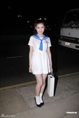 组图：曾志伟生日会指定穿校服 成龙刘嘉玲祝贺