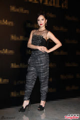 组图：杨采妮亮相风采依旧 天心薄纱性感