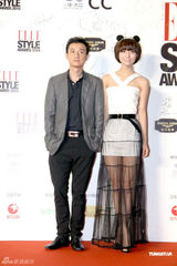 幻灯图：范冰冰粉唇魅惑风尚大典 李宇春裤装帅气