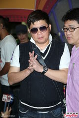 组图：王月忍泪公布李国修病逝 回忆生前照片