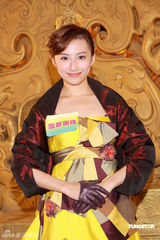 幻灯组图：林峰阿Sa(蔡卓妍)似亲密情侣 狄龙力挺叶童丈夫