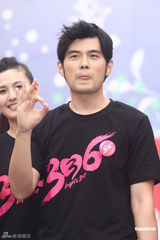 组图：周杰伦自称不着急生子 购房官司败诉很无奈