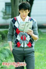 组图：孙艺洲《爱情告白》陷三角恋 小清新吻戏曝光