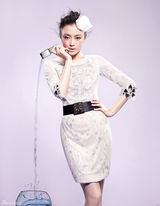 组图：秦岚变身数码精灵 冷艳沉静霸气外露