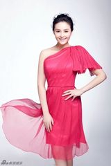 组图：戴娇倩最新气质写真 娇俏妩媚尽显女人味