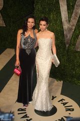 组图：李冰冰赴名利场晚宴 奥斯卡战衣获评好评