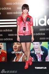 组图：阿SA慈善赚钱两不误 陈奕迅呼吁大家惜福