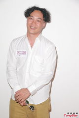 组图：陈奕迅杨千嬅等好友齐聚音乐会彩排