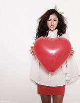 高清组图：韩星韩惠琳春装写真活泼可爱