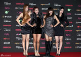 组图：韩国金唱片颁奖典礼 SJ少女时代闪耀红毯