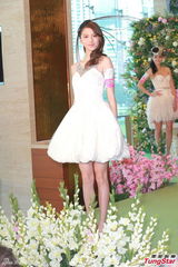 组图：张梓琳被催造人 吴千语欲旅行结婚