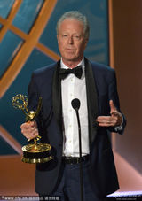 组图:科林-巴克西获迷你剧电视电影类最佳导演