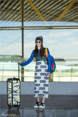 组图：张雨绮撞色混搭萌感十足 开启纽约之旅