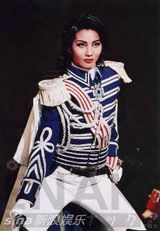 帅气到尖叫 宝冢top“男役”女扮男装