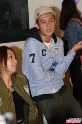 组图：陈冠希银幕新作不断 曝正录最后一张唱片