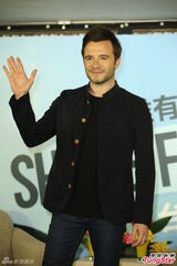 组图：西城男孩尚恩容颜不老 王心凌送足球蛋糕