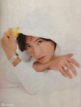 组图：木村拓哉13年冻龄未变 上杂志帅度爆表