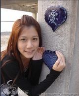 组图：炎亚纶妹妹清纯私照曝光 兄妹差别大