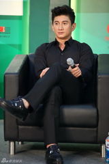 组图：业内大腕齐聚新浪潮偶像剧论坛谈出路