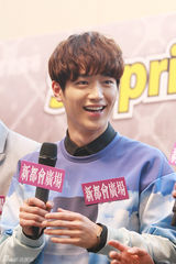 独家：徐康俊率Surprise香港会粉丝赞港女靓