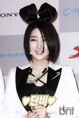 组图：蜡笔团师妹Bob Girls正式出道