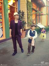 组图：石头变身杰克船长与公主Angela相逢