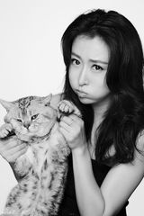 组图：毛俊杰全新写真上演狸猫公主