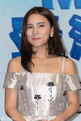 独家：《浪漫满屋》Mike牵Aom情意绵绵