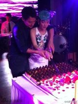 组图：kiss停不下来！周迅高圣远婚礼内场拥吻