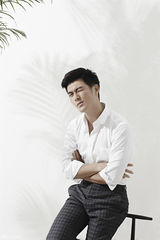 组图：硬汉沈泰生活写真展阳光暖男魅力