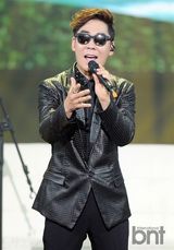 组图：《The Show》精彩不断 infinite智妍热唱