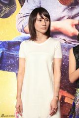 组图：袁泉亮相《心花路放》首映 与黄渤再合作