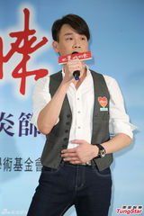 组图：陶喆追赶周杰伦脚步 透露想快点结婚当爹