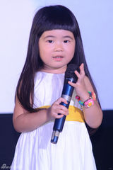 组图：《爸爸去哪儿2》长沙首映 导演称无4+X