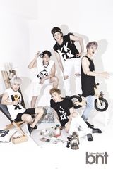 组图：韩团少年共和国写真 尽显青春魅力