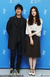 组图：《惠媛》记者会 李善均郑彩恩亮相