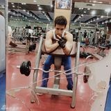 组图：韦唯仨混血儿子帅照曝光 大儿子北大学霸