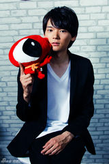 组图：新浪娱乐专访古川雄辉 气质暖男也卖萌