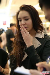 组图：官恩娜半边脸瘫痪 薛凯琪封工作狂