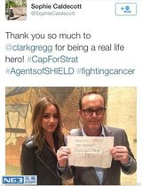 组图：复联英雄齐撑癌症影迷 雷神钢铁侠换身份