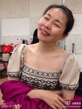 组图：好声音魏雪漫美艳文艺照 曾执导明星声乐