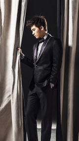 手机壁纸：百变李易峰