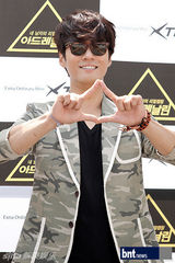 组图：郑糠云等出席野营节目《Adrenaline》发布会