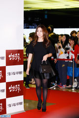 独家高清：金泰熙权相佑大咖齐捧场宋承宪新片