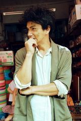 组图：《逆爱》骆达华变犀利哥 闹市飙戏李天翔